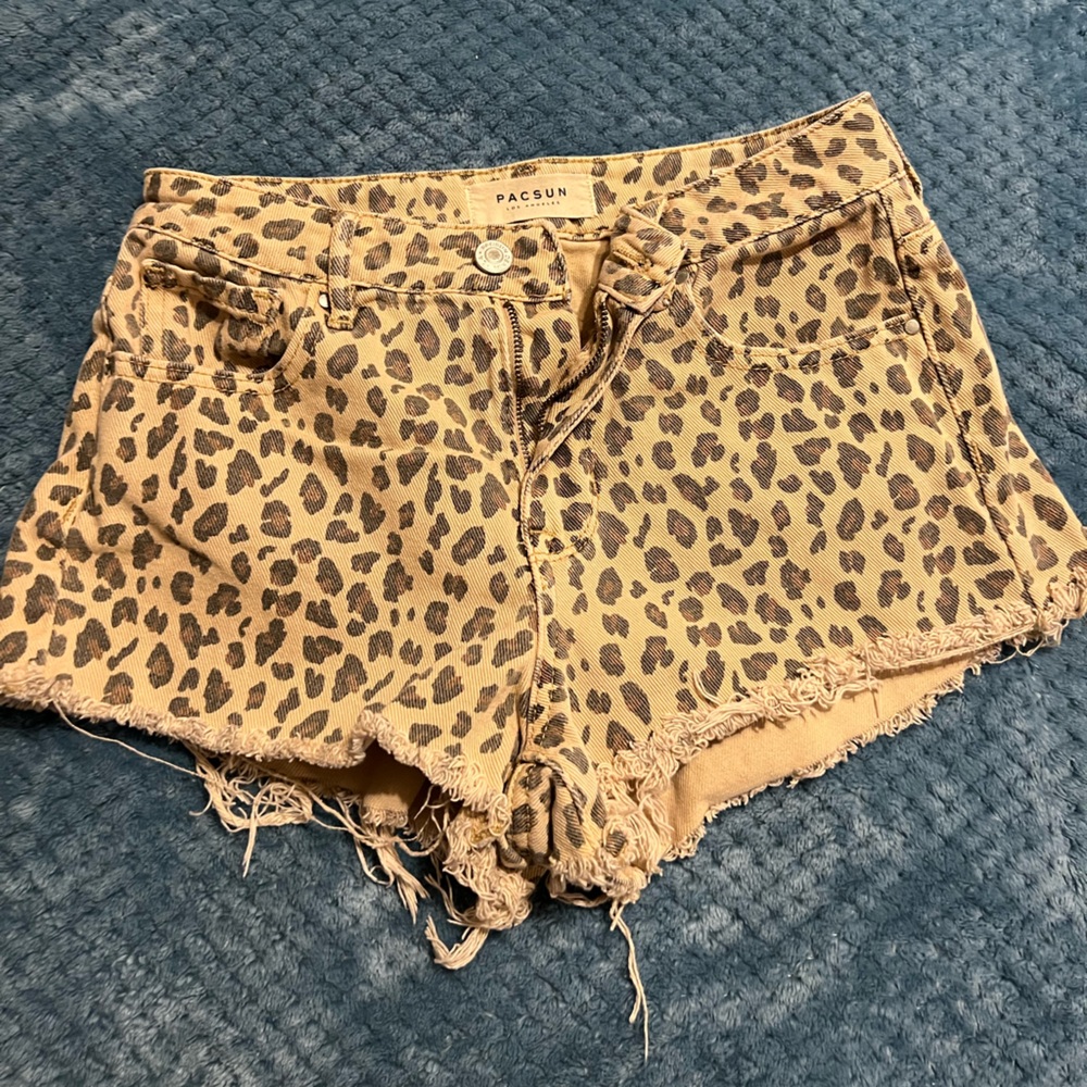⚡️ leopard Jean shorts